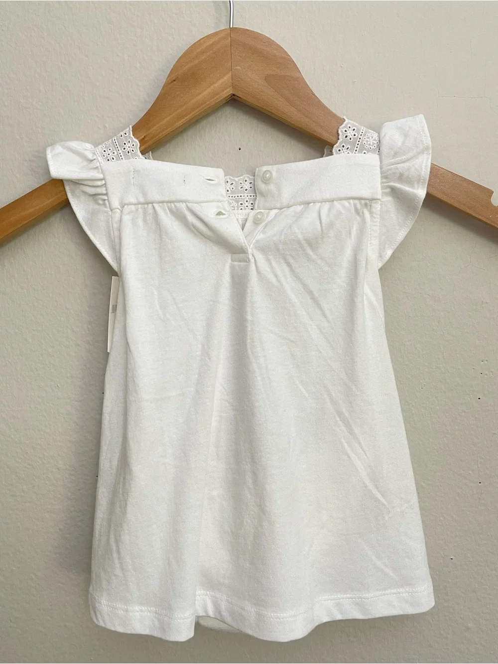 Gap Baby Girl Top and diaper cover in White size 3-6 months Minimalist Feminine